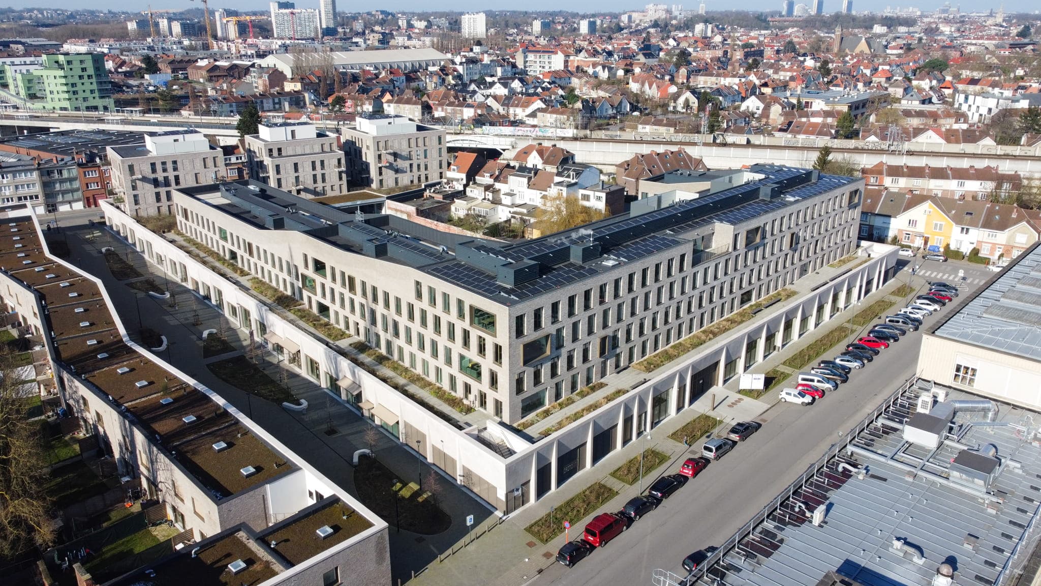 CityCampus student residence and surrounding Brussels neighbourhood